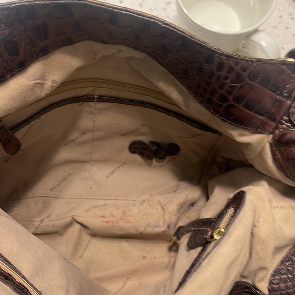 Handbag - Picture 2 of 2